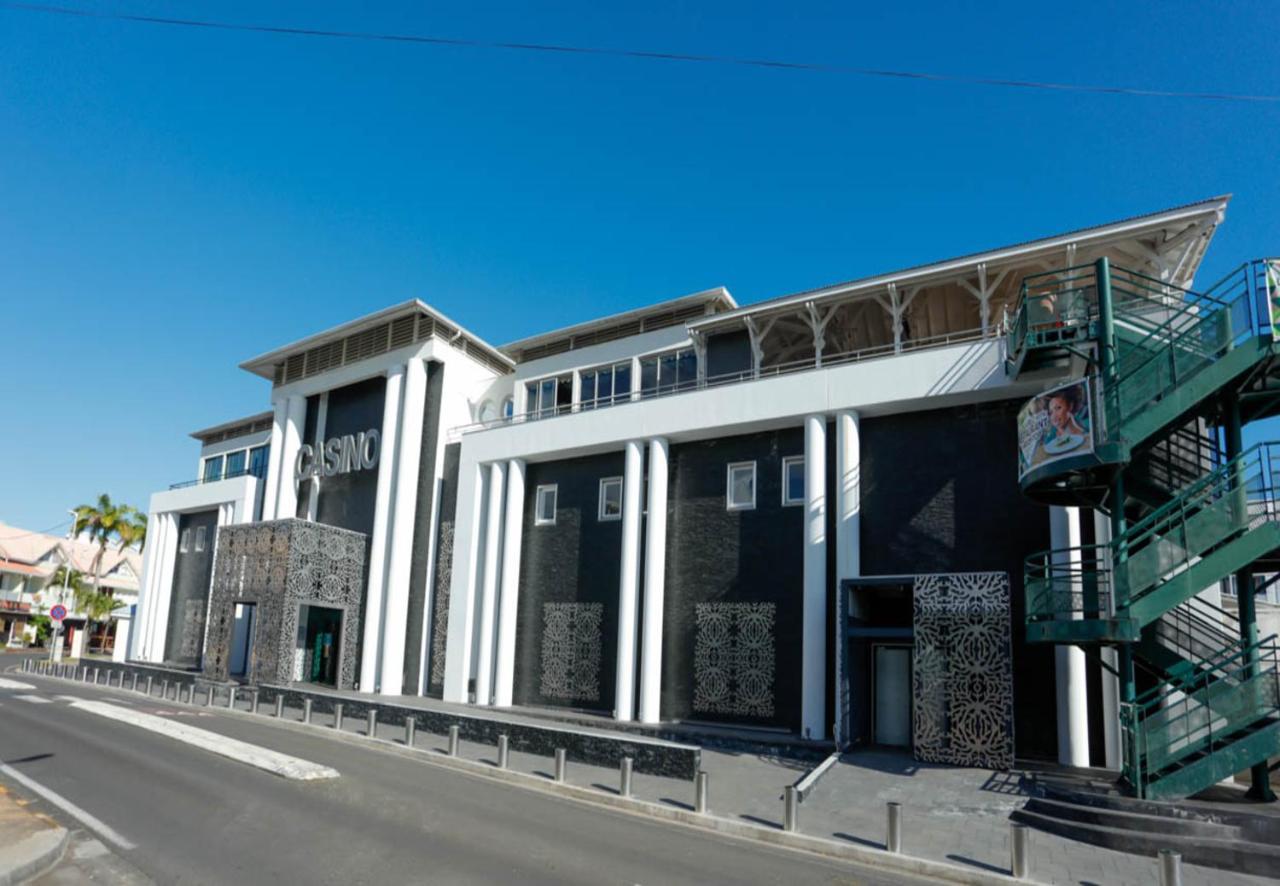 Studio Chic Avec Son Acces Plage Et Sans Coupure D'Eau Le Gosier  Dış mekan fotoğraf