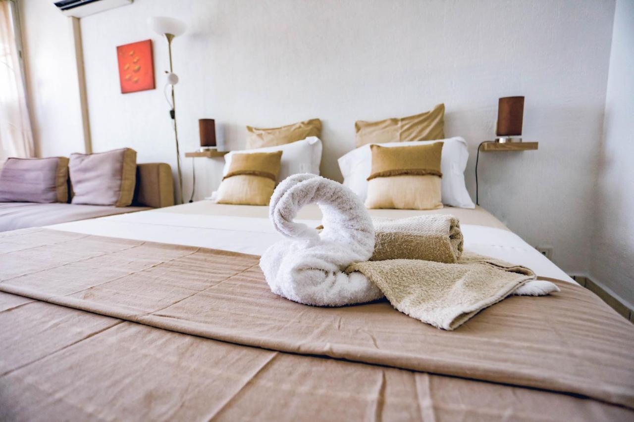 Studio Chic Avec Son Acces Plage Et Sans Coupure D'Eau Le Gosier  Dış mekan fotoğraf